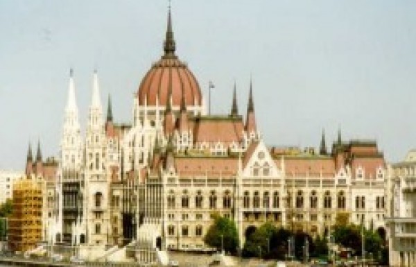 Hungarian Politics In-Depth - 2012. május