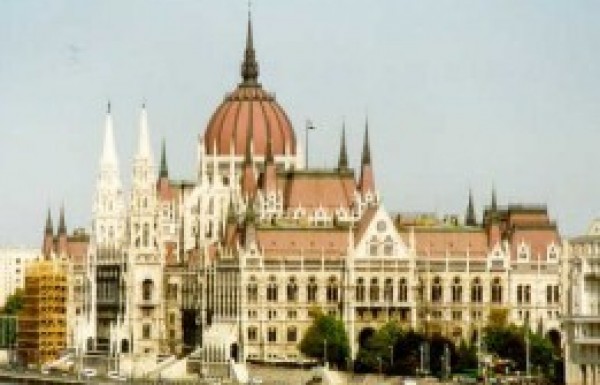 Hungarian Politics In-Depth - 2011. november