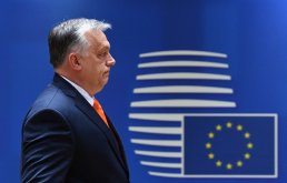 How Fidesz undermines Hungarian support for the EU
